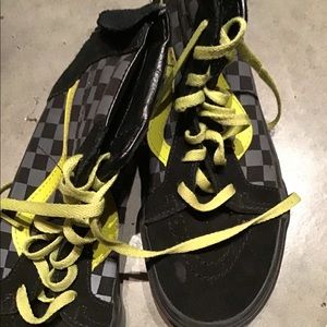 High top checkered black and green vans